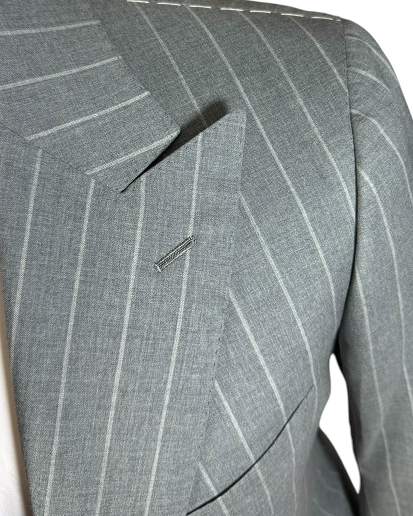 Cesare Attolini Suit Gray Stripes Peak Lapel