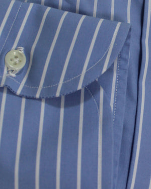 Borrelli shirts are carefully handmade by specialized master tailors 