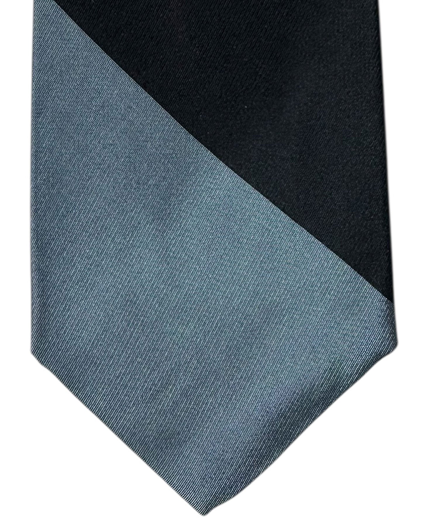 Gene Meyer Silk Tie Striped Design - Hand Made In Italy