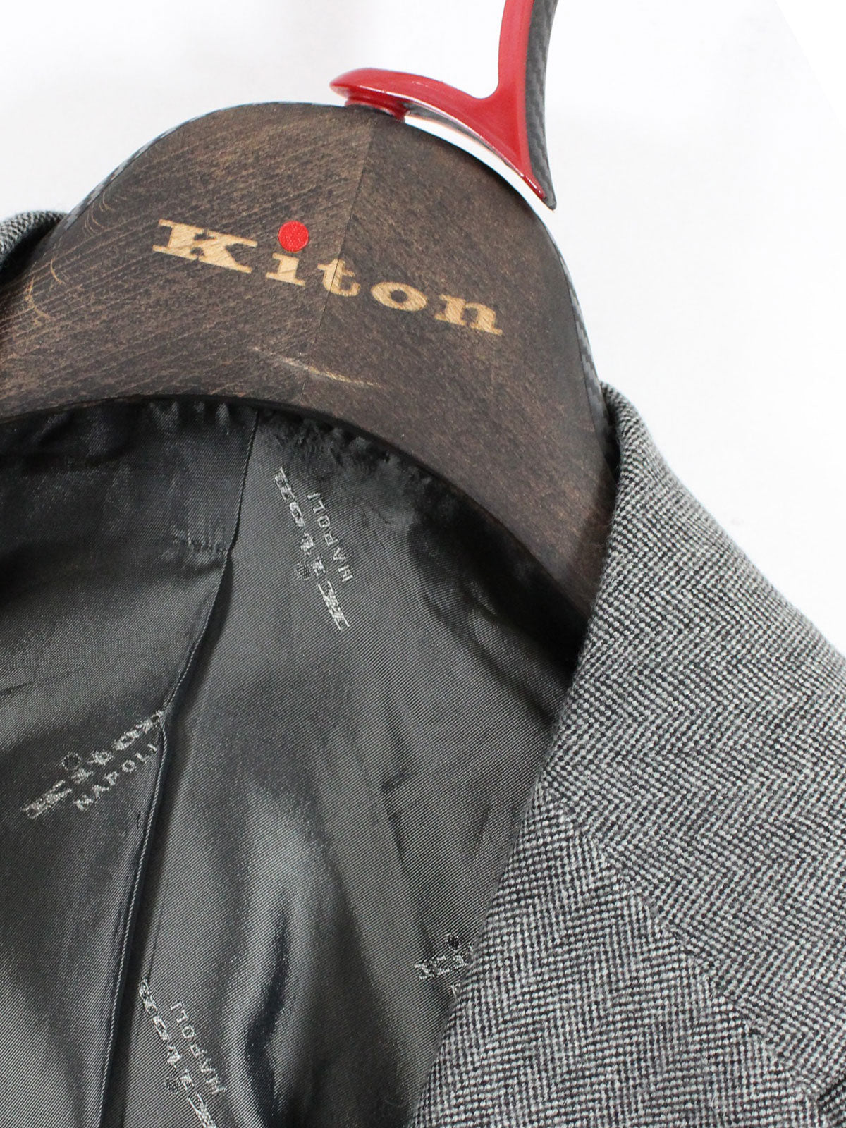 Kiton Hanger