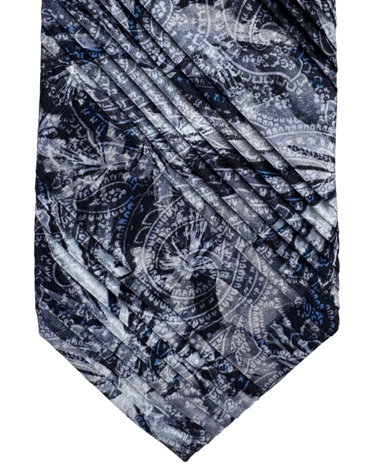 Vitaliano Pancaldi Pleated Silk Tie Charcoal Gray And Black Paisley