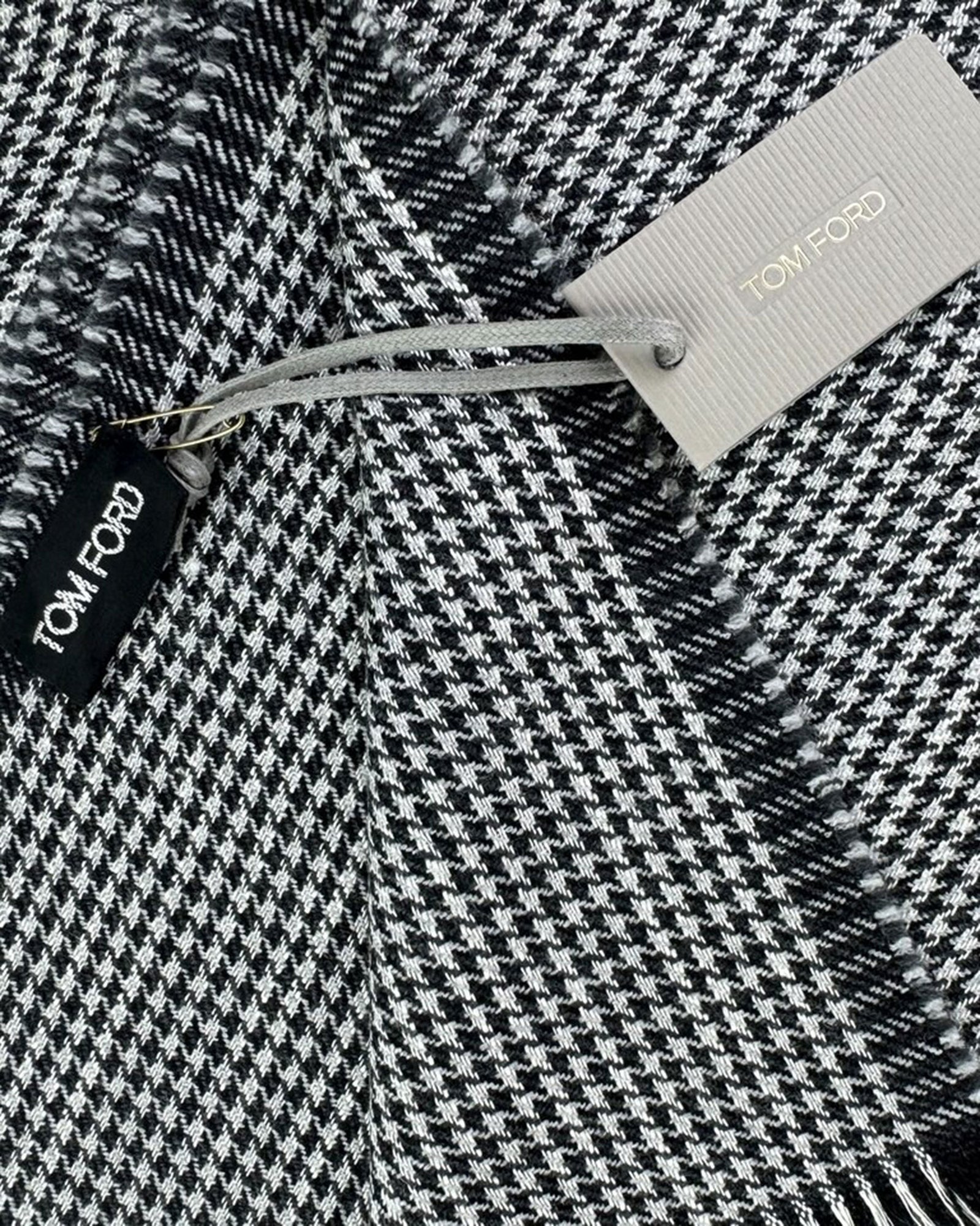 Tom Ford Scarf Gray Black Silver Houndstooth