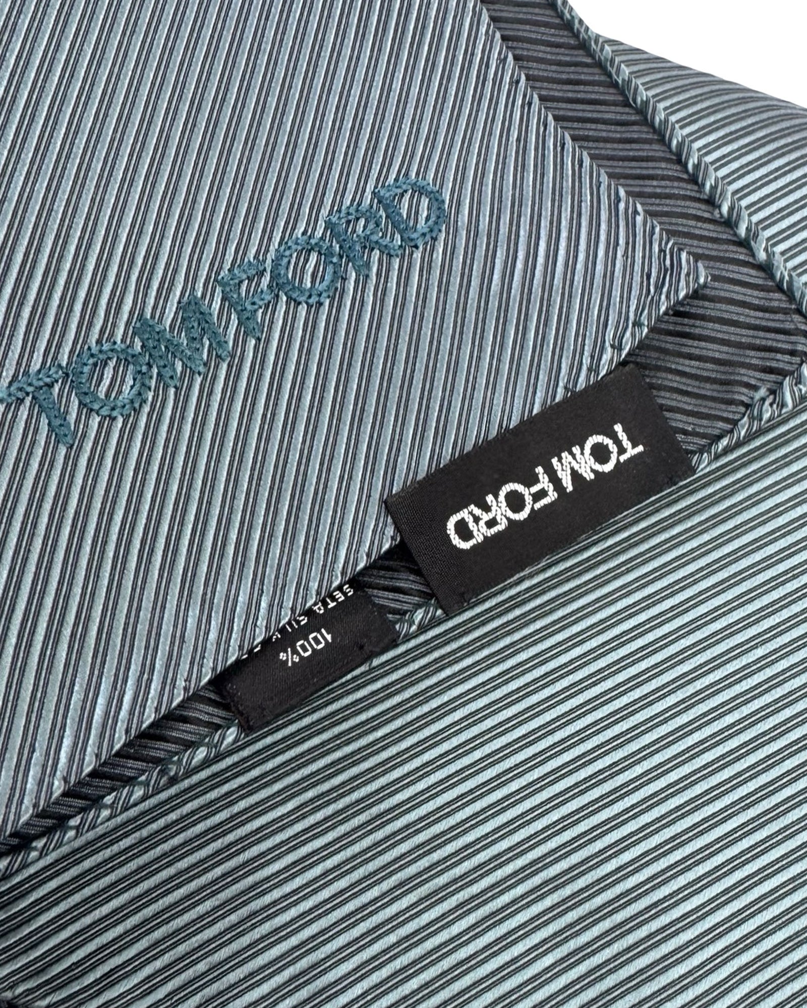 Tom Ford Silk Pocket Square Gray Grosgrain