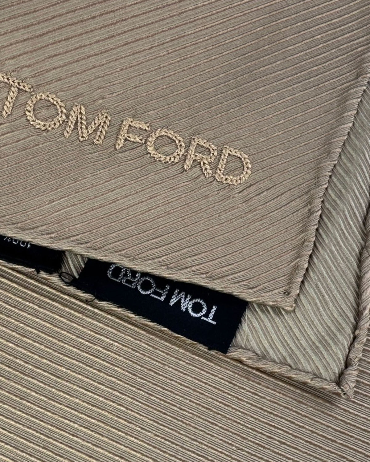 Tom Ford Silk Pocket Square Taupe Grosgrain