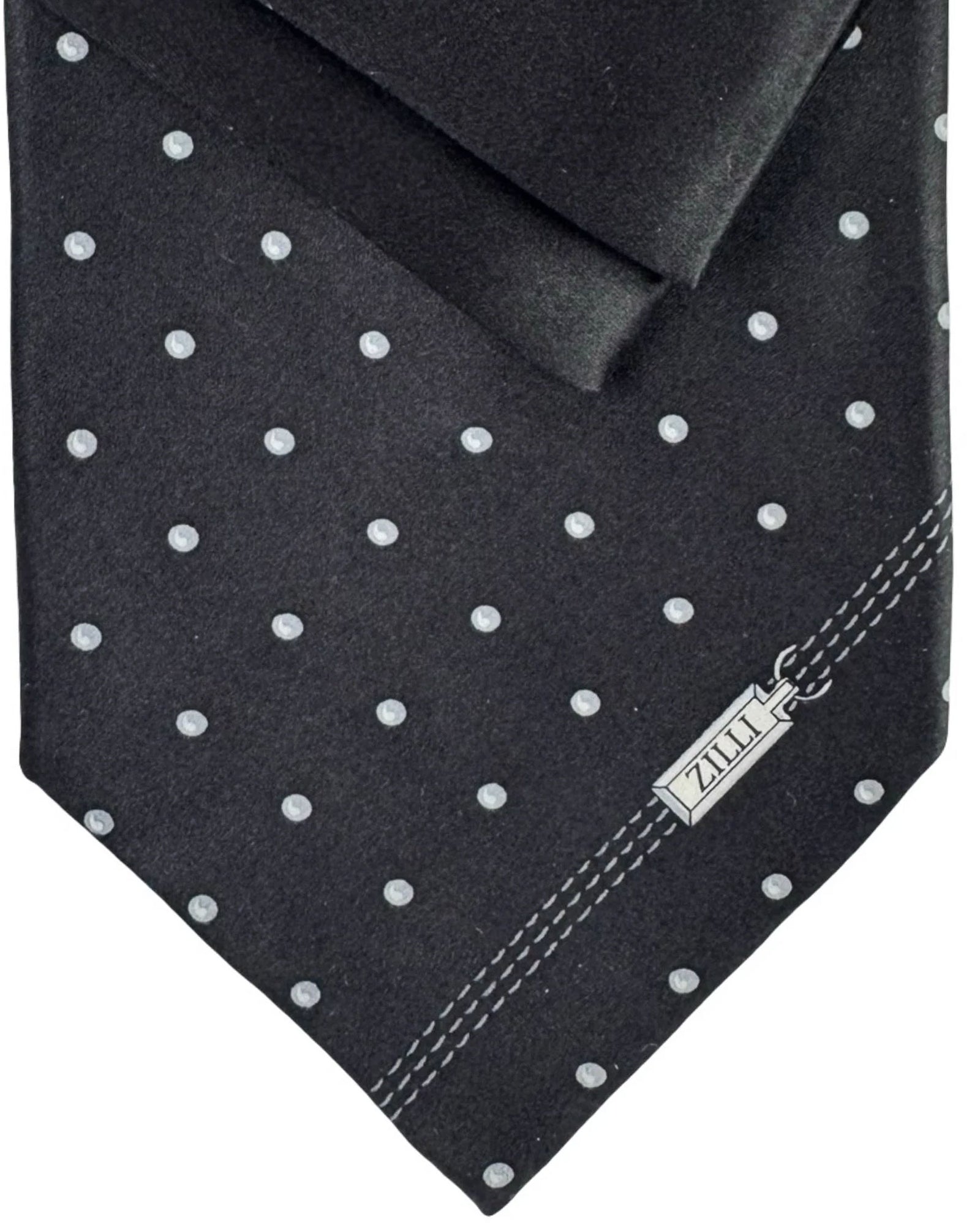 Zilli Silk Tie & Matching Pocket Square Set Black Gray Dots