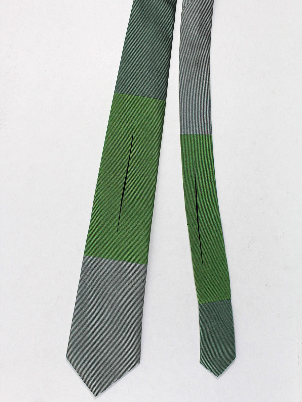 Gene Meyer Tie Green Gray Design